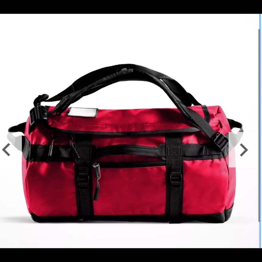 North Face Base Camp Duffle Bag NWOT